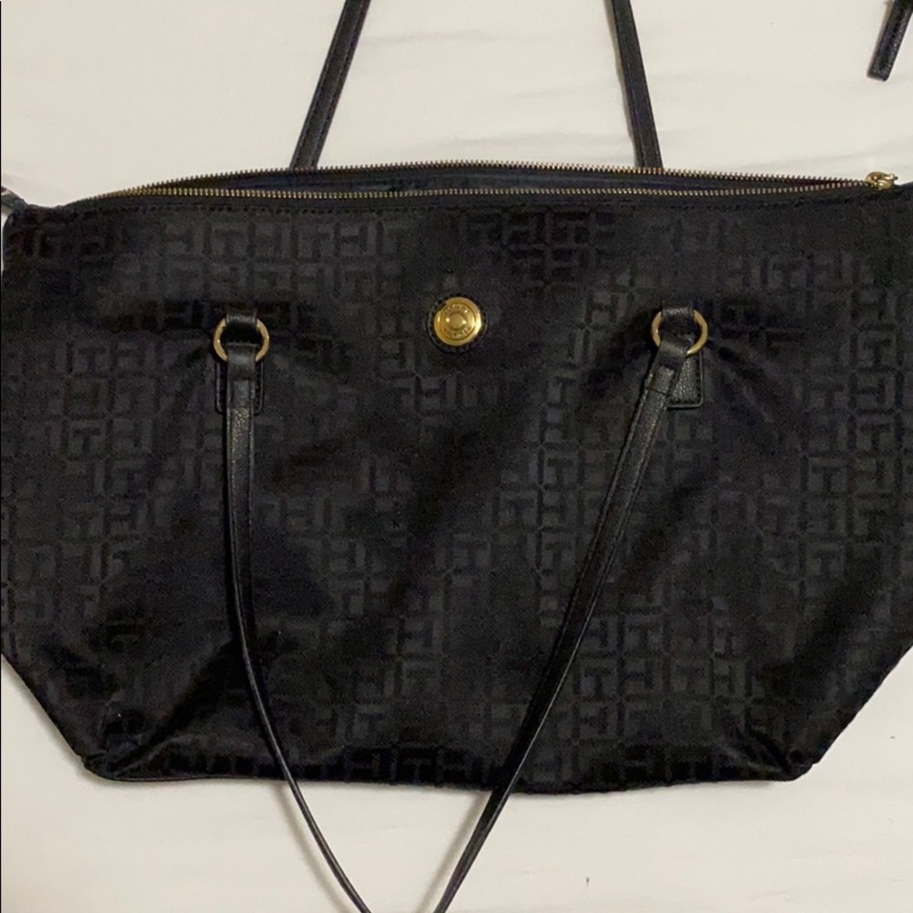 Tommy hilfiger purse